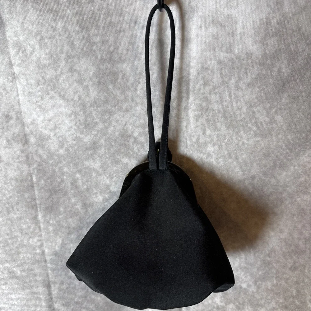 TEARDROP Kiss Lock Wristlet Black Bag Evening Bag Prom Deep Roomy Small VGUC‎